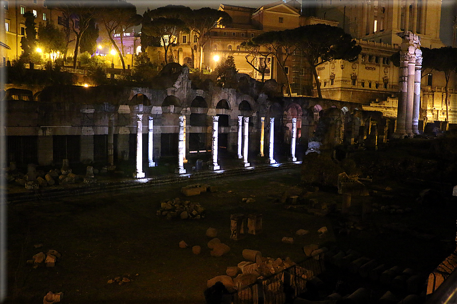 foto Roma di Notte